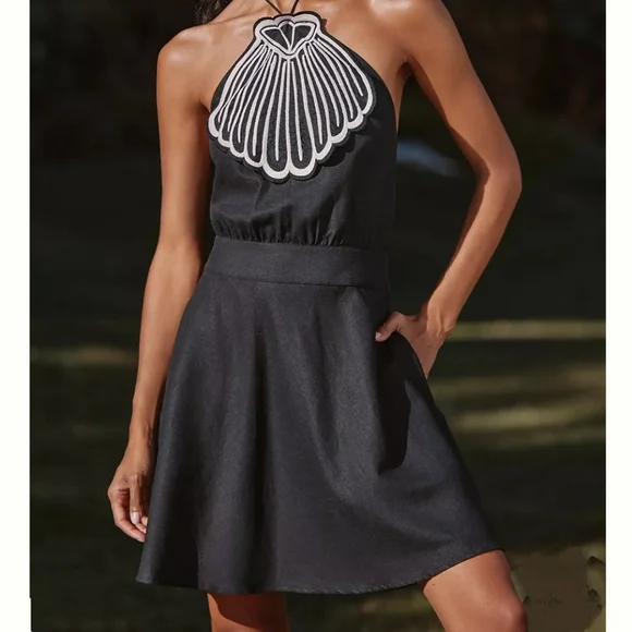 FARM RIO x Anthropologie Shell Front Black White Linen Halter Dress NWT  Large - greenwatershopping.com